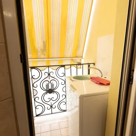 Bilocale Via Curzi Centralissimo Apartment